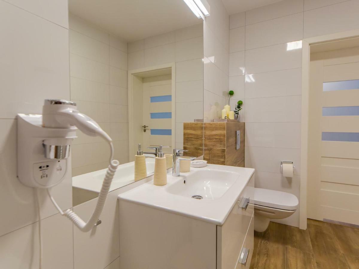 Lux Apartment Kolobrzeg Polanki Park Bagian luar foto